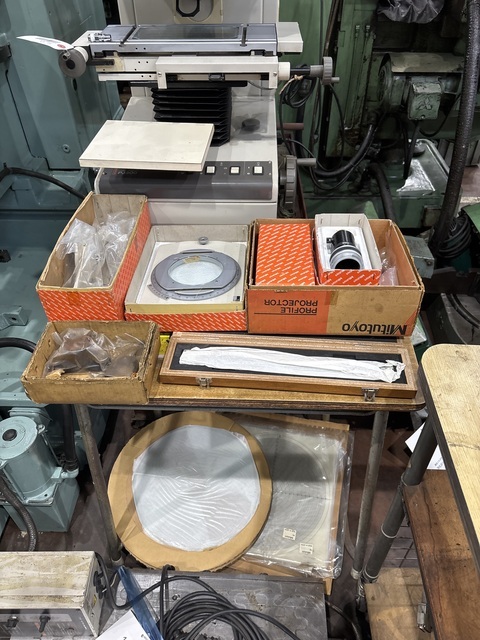 ミツトヨ 投影機 PJ-300