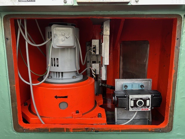 大石 クリッカー、油圧裁断機、裁断機 OHCふじ1型