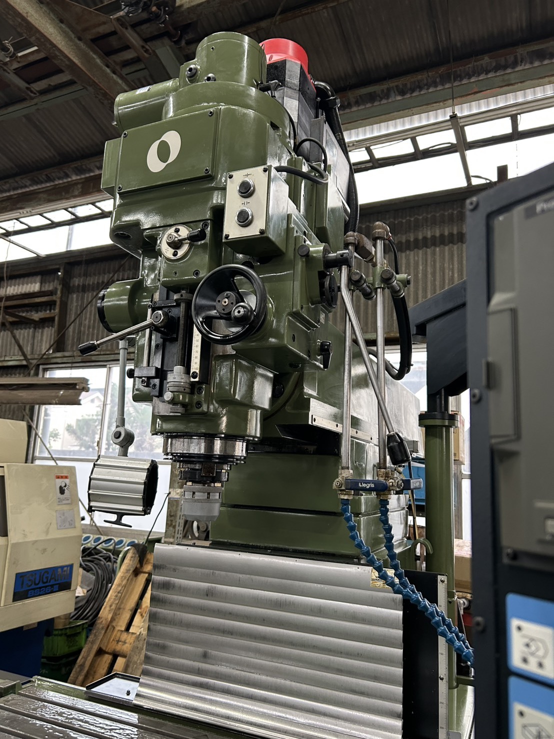 マキノ NC立フライス AEV5A-85