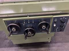 マキノ NC立フライス AEV5A-85