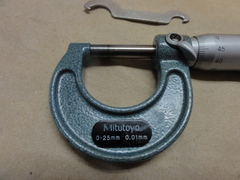 MITUTOYO｜ミツトヨ	 外側マイクロメーター M110-25