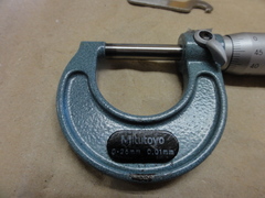 MITUTOYO｜ミツトヨ	 外側マイクロメーター M110-25