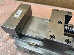 傾斜精密バイス 100