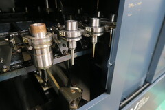 牧野フライス製作所 立型マシニングセンター V33