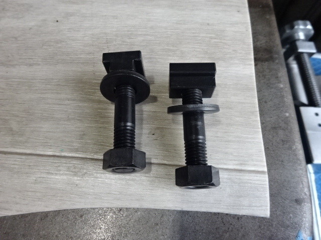 フジ磁工 可傾式永磁チャック PFB125X250
