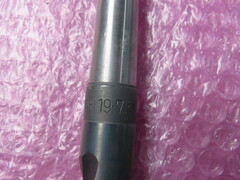 不二越 Nachi テーパーシャンクドリル φ19.7