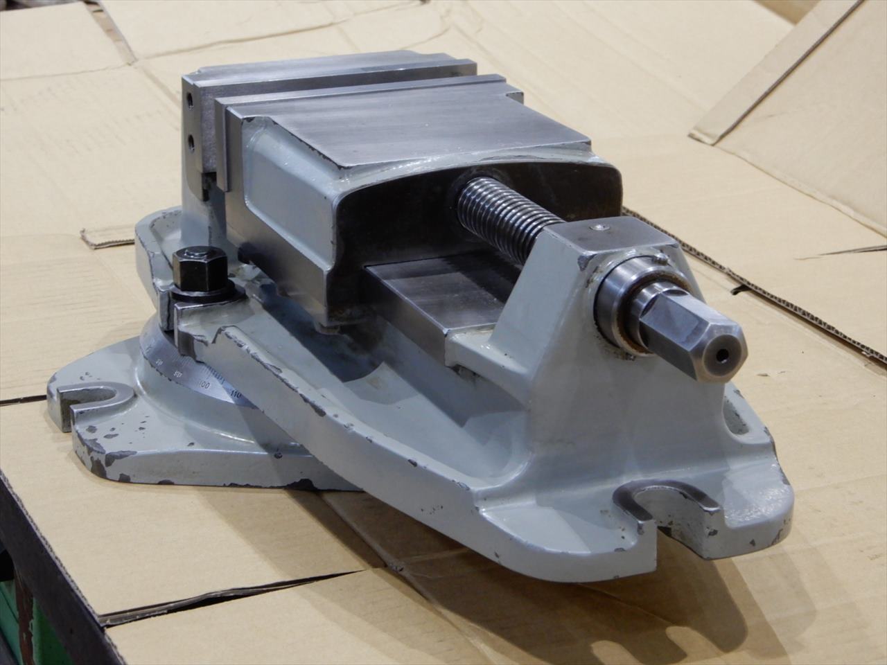 津田駒工業 マシンバイス VG-150