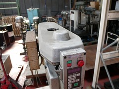 ブラザー工業 タッピング盤 BT71-521