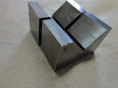 極東 Vブロック 38X24X19