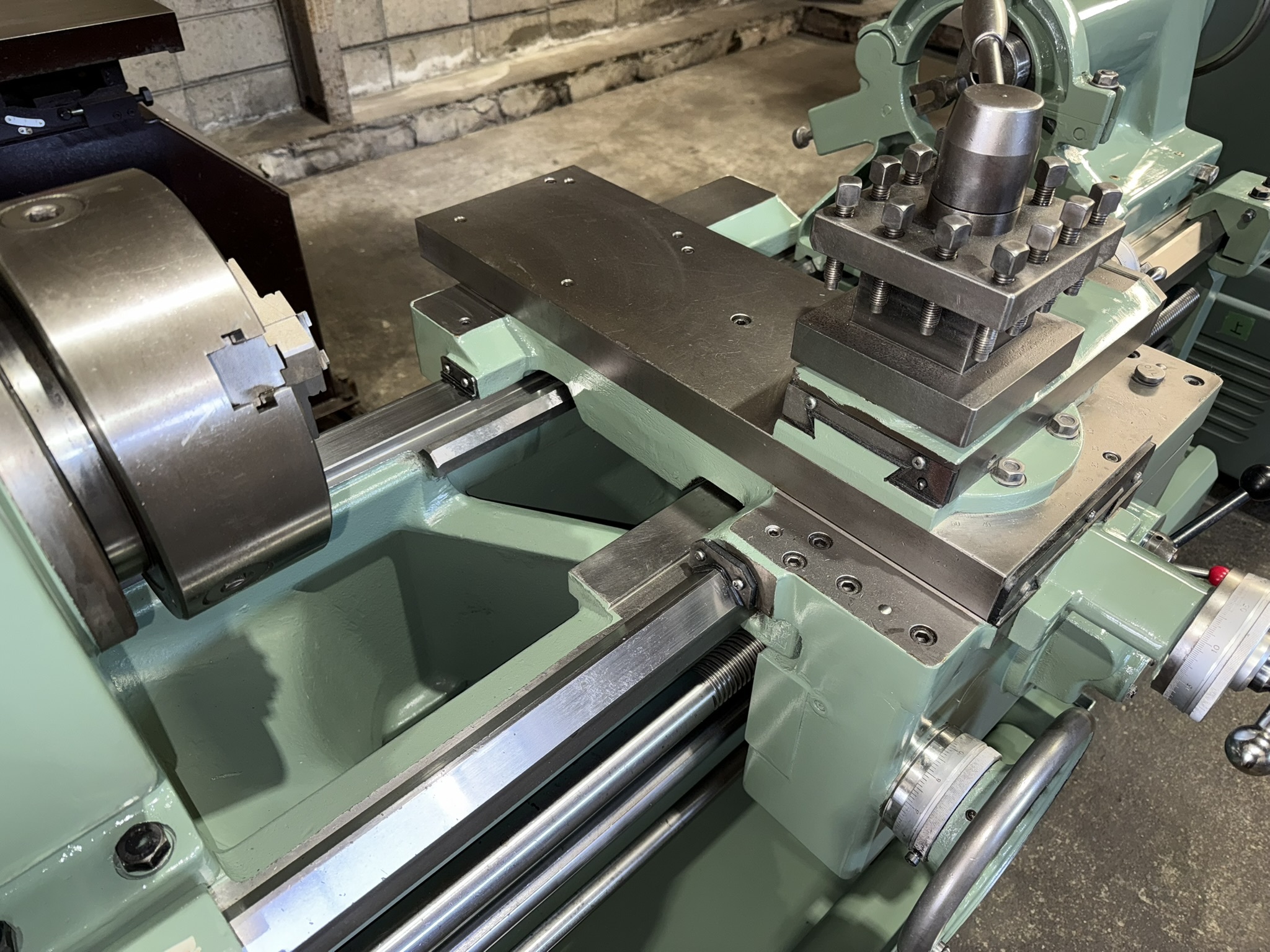 アマダマシンツール 6尺旋盤 LE-19K