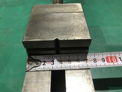 不明 精密バイス