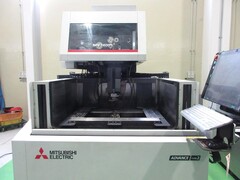 三菱 ワイヤ放電加工機 MV2400S