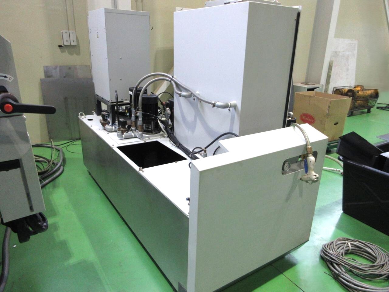 三菱 ワイヤ放電加工機 MV2400S
