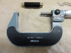 MITUTOYO｜ミツトヨ カウント外側マイクロメーター M820-75