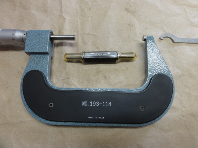 MITUTOYO｜ミツトヨ カウント外側マイクロメーター M820-100