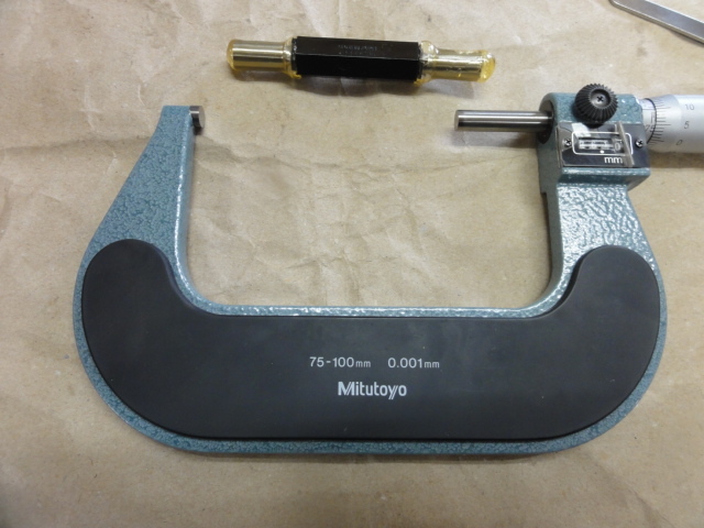 MITUTOYO｜ミツトヨ カウント外側マイクロメーター M820-100
