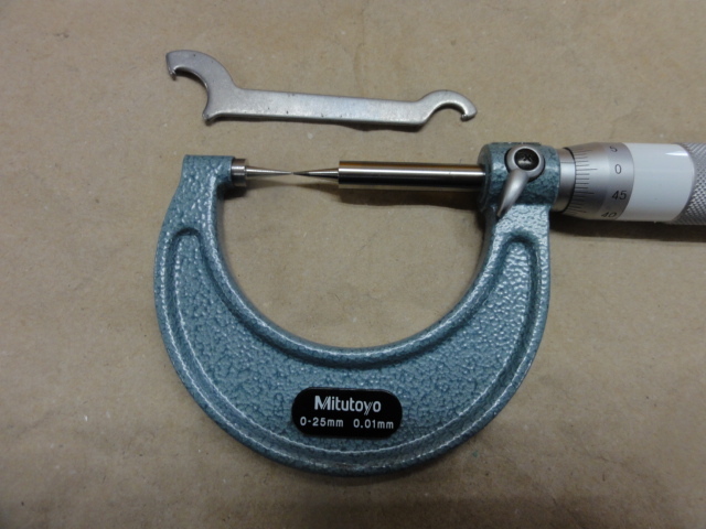 MITUTOYO｜ミツトヨ ポイントマイクロメーター CPM15-25W