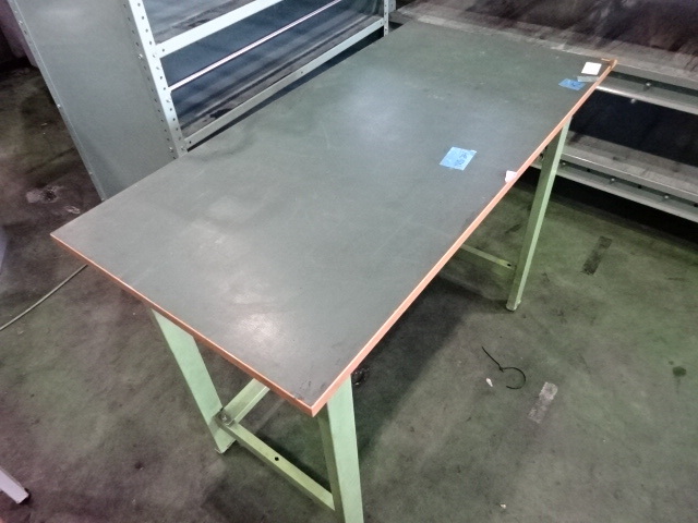 サカエ 作業台 1200X600X880