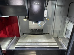 OKK 立型マシニングセンター VM53R