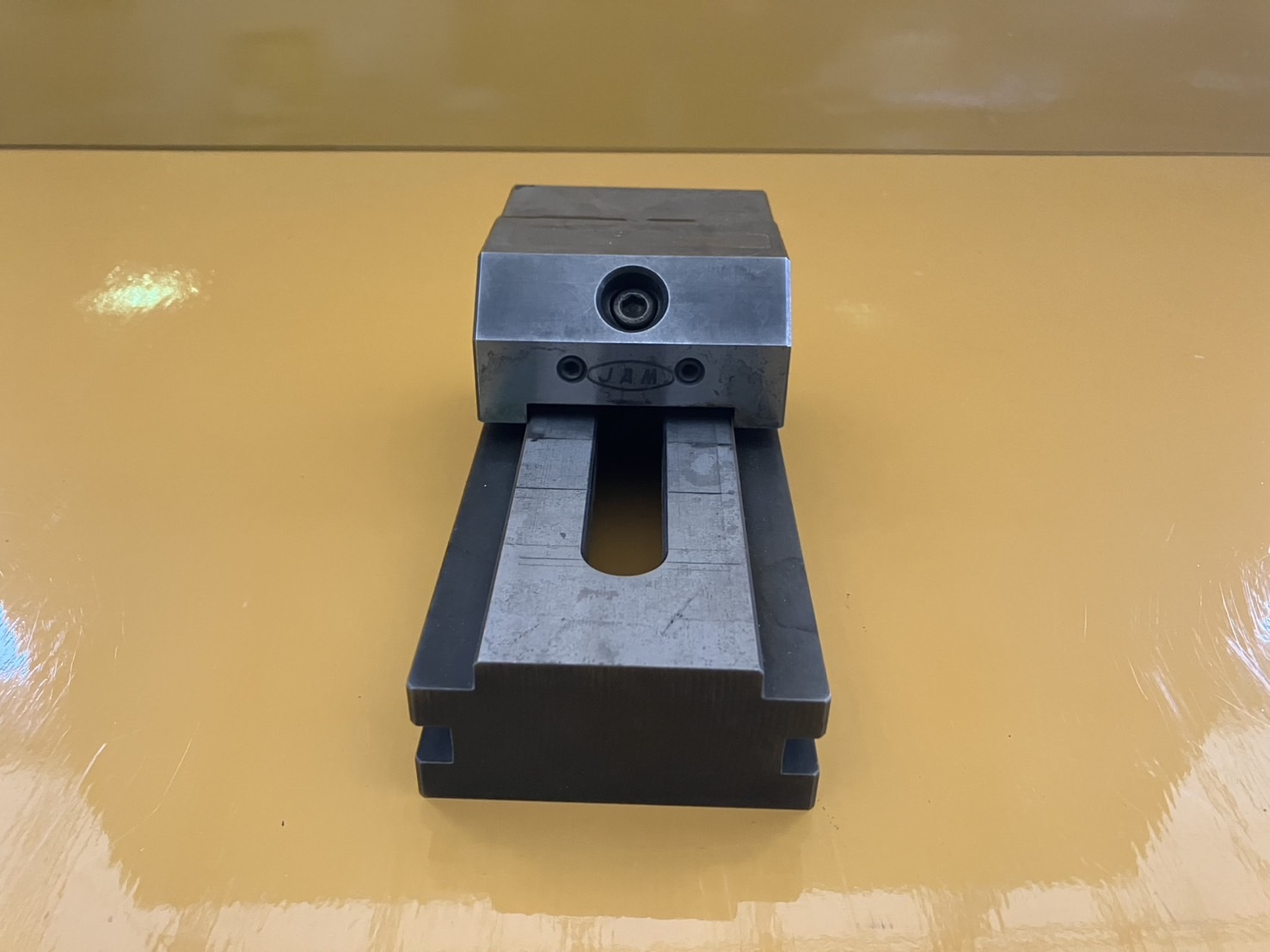 日本オートマチック マシンバイス 不明