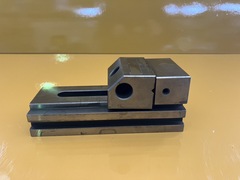 日本オートマチック マシンバイス 不明