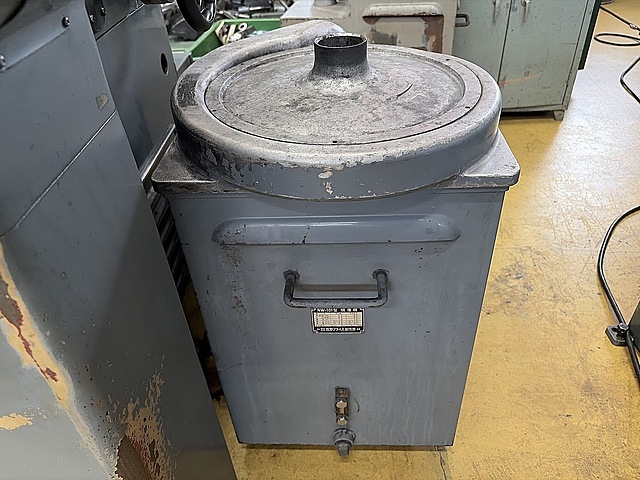 牧野フライス製作所 万能工具研削盤 C-40