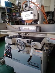 岡本機械製作所 成形研削盤 PFG500A2