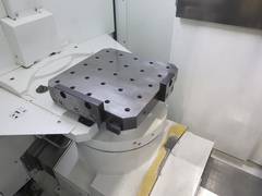 キタムラ機械 横型マシニングセンター Mycenter-HX400iG