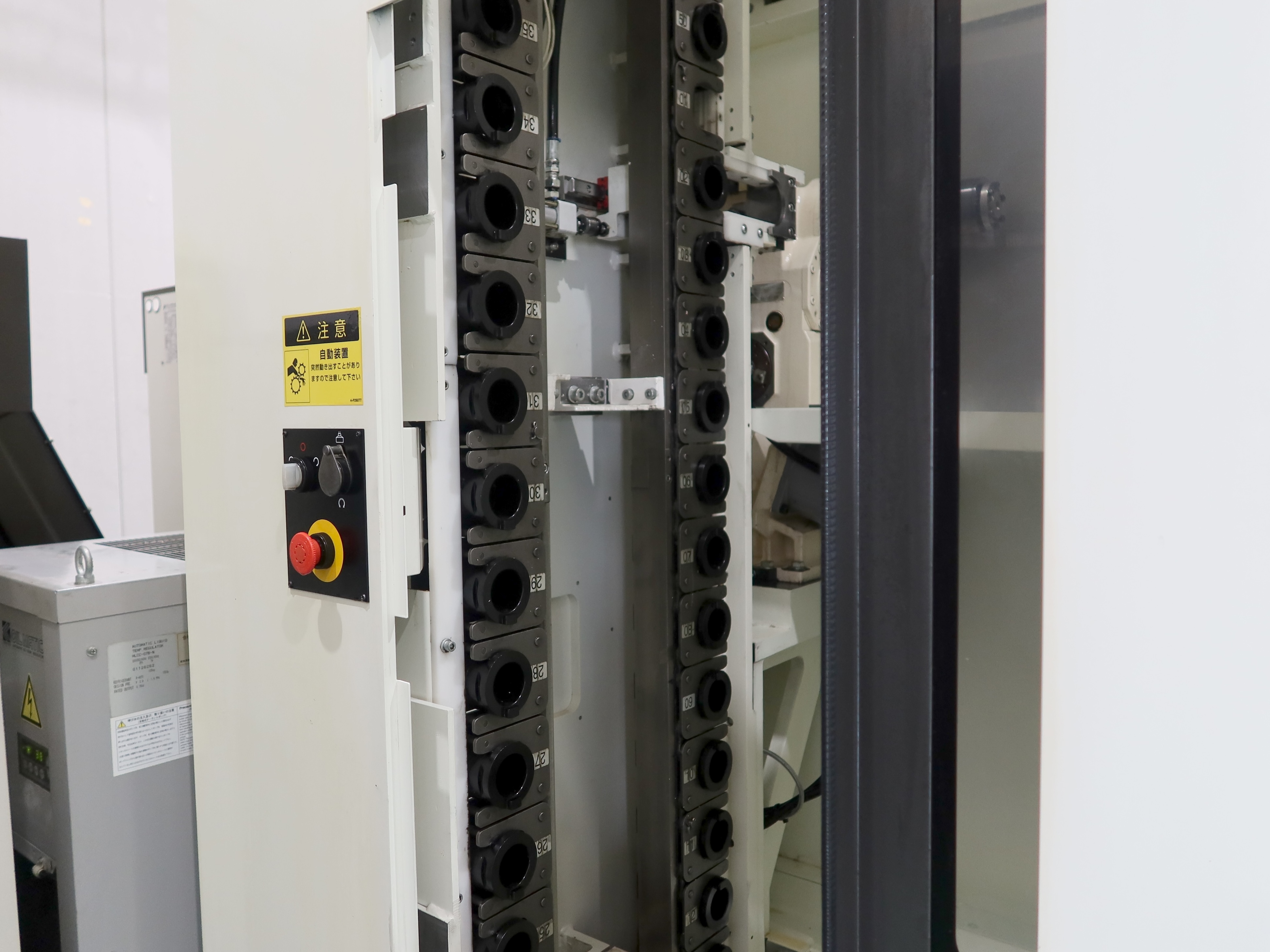 キタムラ機械 横型マシニングセンター Mycenter-HX400iG