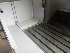 山崎技研 立型マシニングセンター YZ-402SGATC
