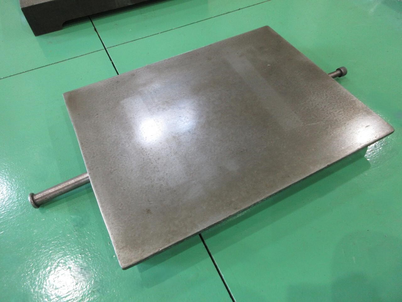 不明 定盤