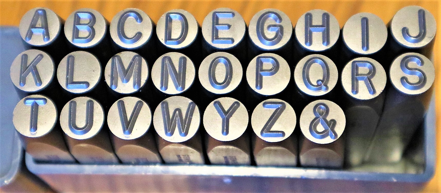 STEMPA 　 刻印セット 　　A-E.G-W.Y-Z 6mm