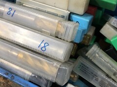 メーカー混在 切削工具1山 様々なメーカーやサイズがあります。