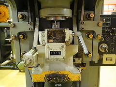 コマツ C型プレス OBS25-33B