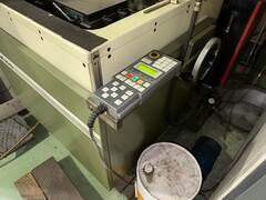 牧野フライス製作所 NC放電加工機（標準型） EDNC-32