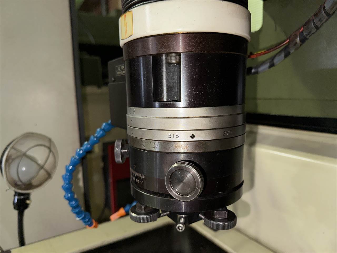 牧野フライス製作所 NC放電加工機（標準型） EDNC-32