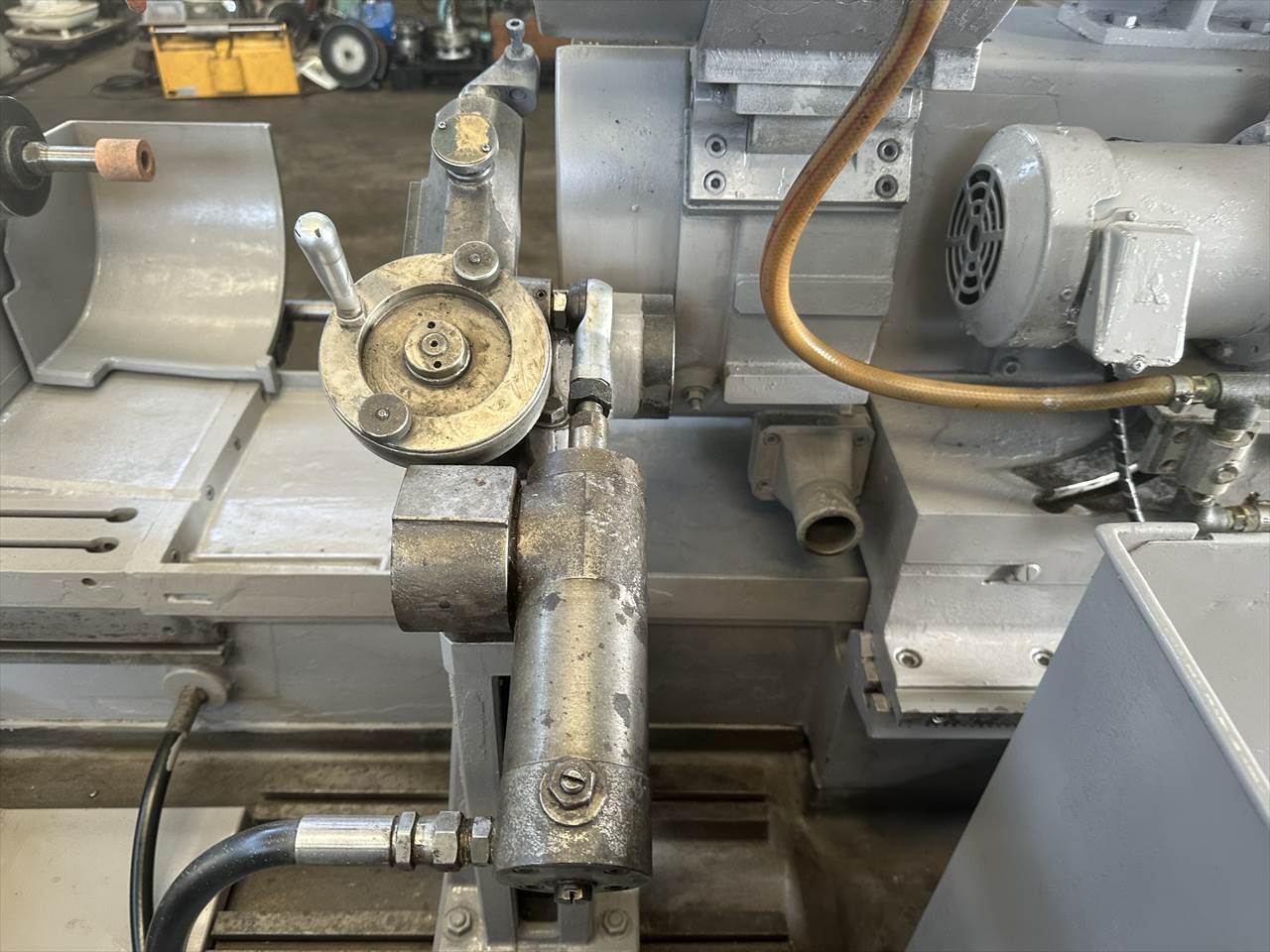 山田工機 内面研削盤 YIG-20-M