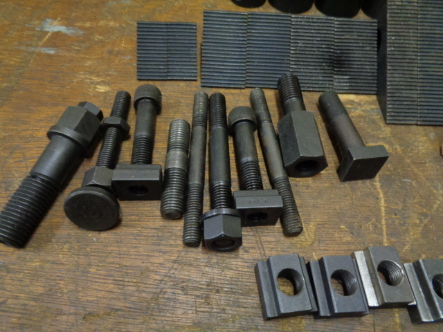 クランプツール