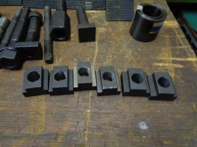 クランプツール