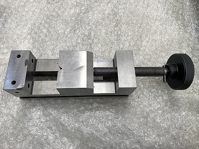 ナベヤ 精密バイス E-173