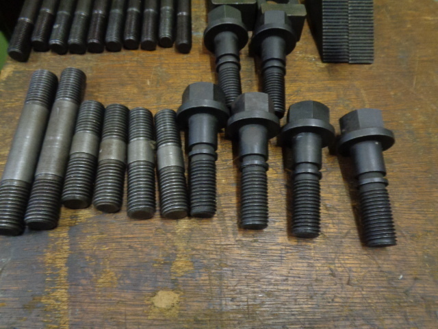 クランプツール