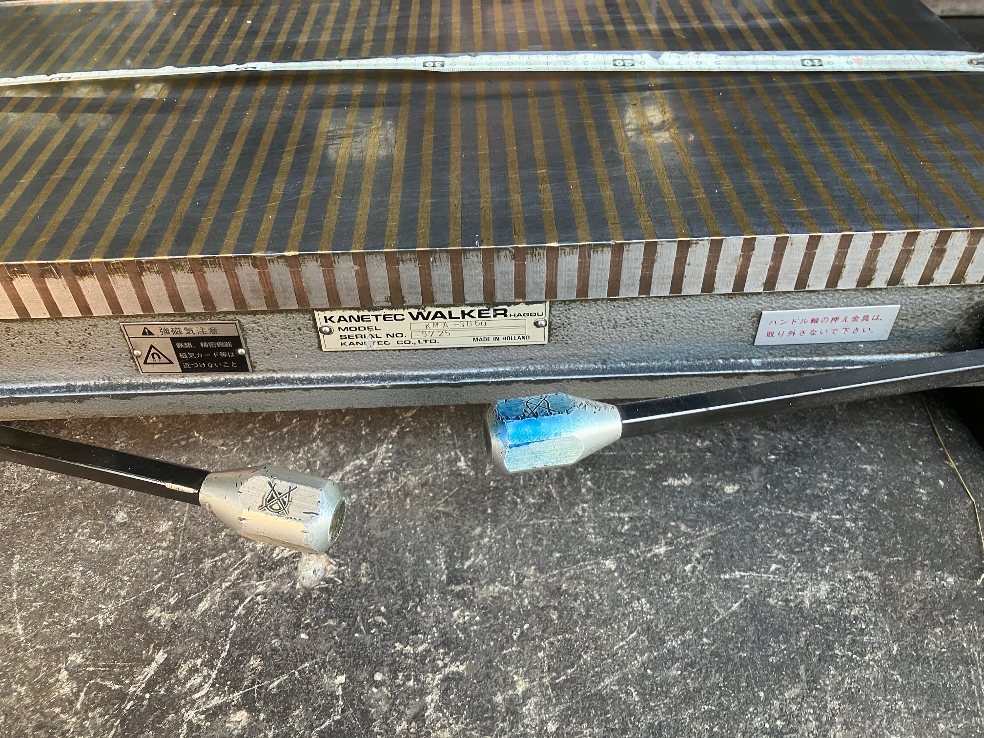 カネテック 手動マグネットチャック KMA-3060