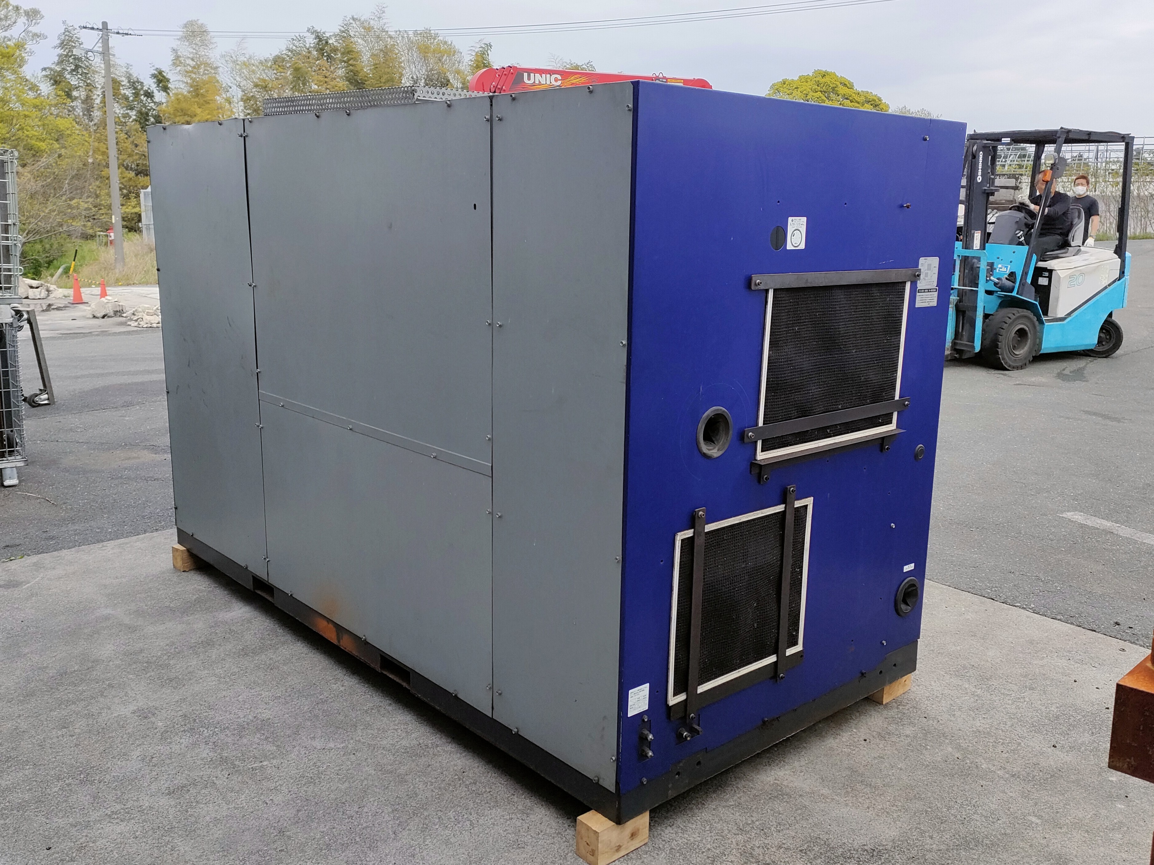 コベルコ 55㎾スクリューコンプレッサー SG985ADⅡ-55/6