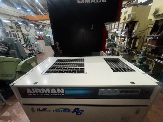 北越工業 22kwコンプレッサー SAS22VD-B