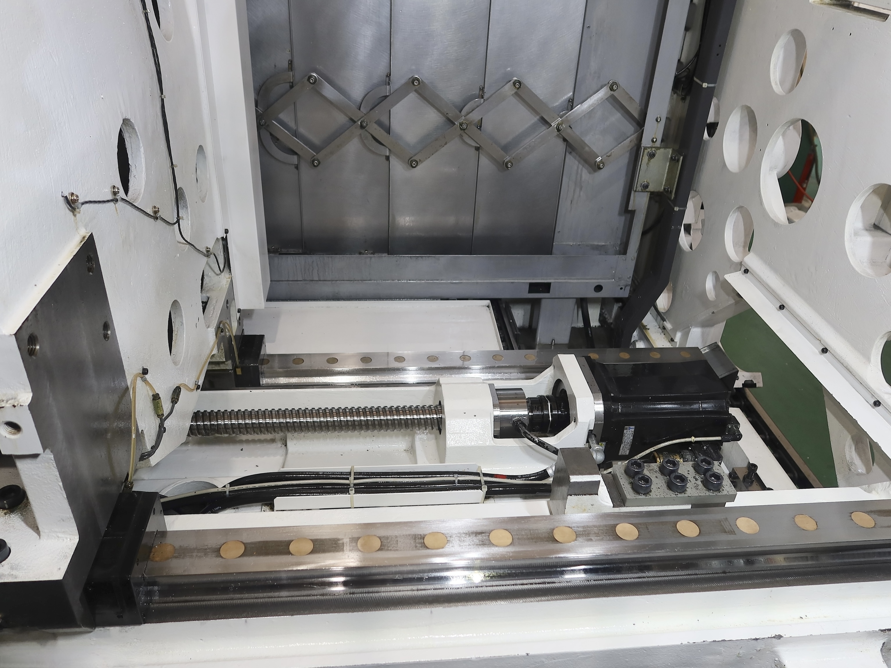 オークマ 横型マシニングセンター MA-600HⅡ