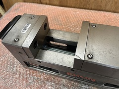 ナベヤ ロックタイトエアーマシンバイス LTAIR-100