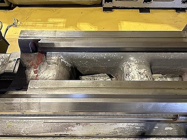 中部工機 汎用旋盤 LLA-1500