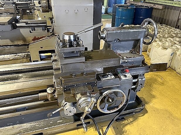 中部工機 汎用旋盤 LLA-1500