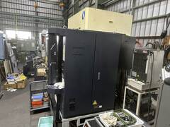 牧野フライス製作所 立型マシニングセンター(2面拘束型) V33i