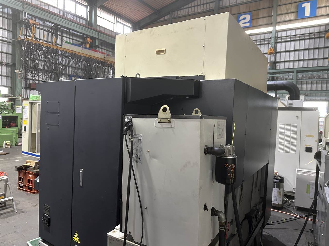 牧野フライス製作所 立型マシニングセンター(2面拘束型) V33i